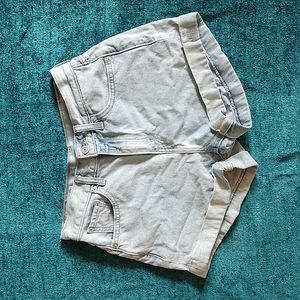 High Waisted Levi Shorts